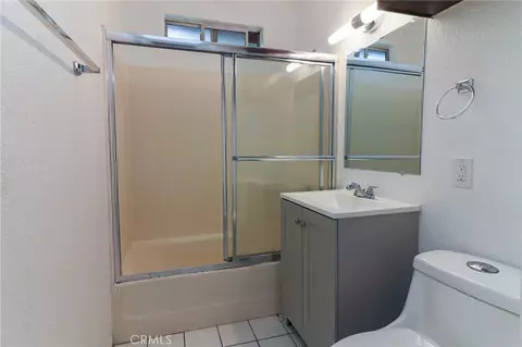 219 W Granada Ct, Ontario, CA 91762 photo 5