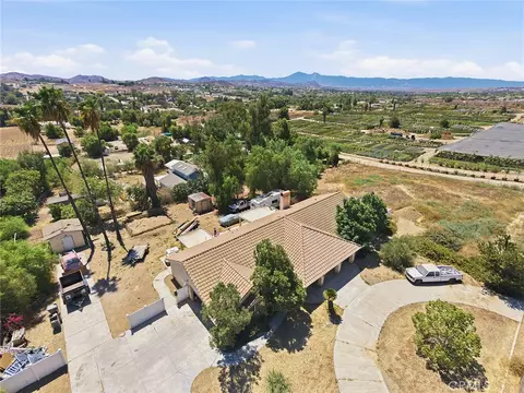 0 Warren Rd, Riverside, CA 92508 photo 3