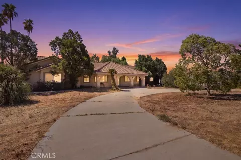 18551 Warren Rd, Riverside, CA 92508