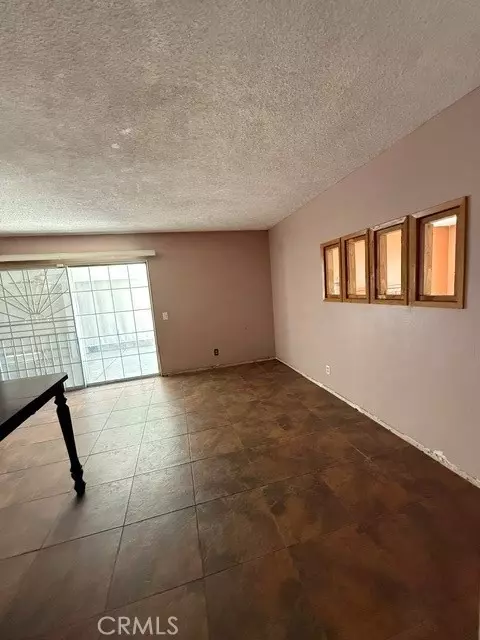 Living - 6864 Olympia Dr, Riverside, CA 92503 photo 1 of 3