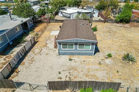 52100 Esperanza Ave, Cabazon, CA 92230 photo 2