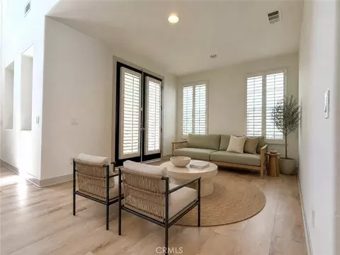 Living - 28910 Newport, Temecula, CA 92591 photo 2 of 10