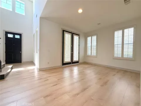 Living - 28910 Newport, Temecula, CA 92591 photo 1 of 10