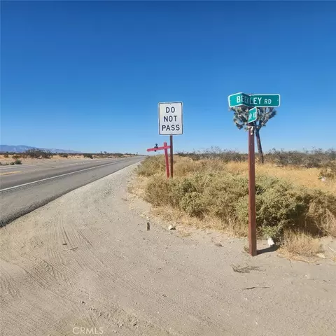 20 Palmdale Rd, Pinon Hills, CA 92372