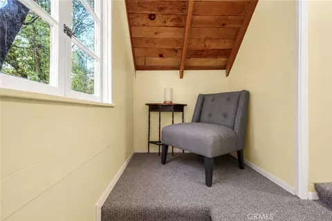 Entry Way - 27548 Meadow, Lake Arrowhead, CA 92352 photo 1 of 2