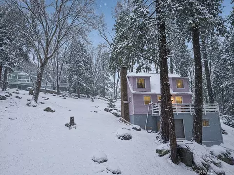 Exterior - 27548 Meadow, Lake Arrowhead, CA 92352 photo 3 of 8