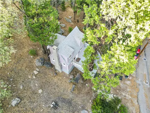 View/Area - 27548 Meadow, Lake Arrowhead, CA 92352 photo 1 of 1