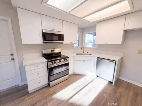 Kitchen - 26934 10th, Highland, CA 92346 photo 1 of 2