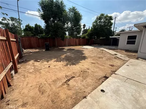 Exterior - 414 Iowa, Riverside, CA 92507 photo 4 of 5