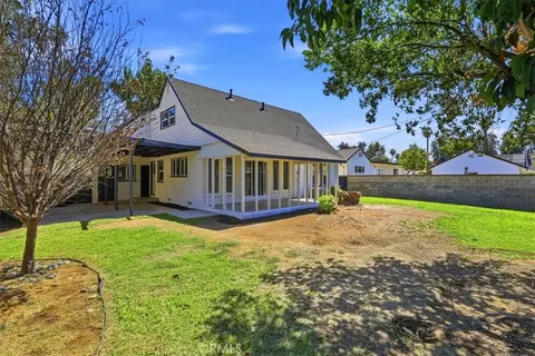 Exterior - 3862 San Marcos Ave, Riverside, CA 92504 photo 18 of 19