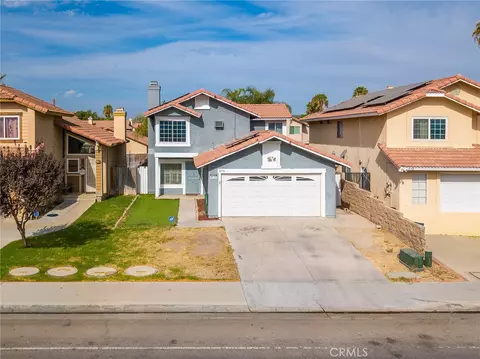 Exterior - 656 Wilson Ave, Perris, CA 92571 photo 9 of 10