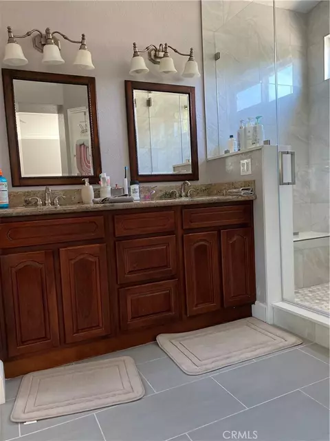 Bath - 11753 Malagon, Fontana, CA 92337 photo 1 of 3