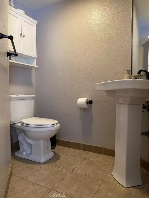 Bath - 11753 Malagon, Fontana, CA 92337 photo 3 of 3