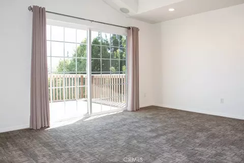 Living - 933 Eastside Rd, El Cajon, CA 92020 photo 7 of 7