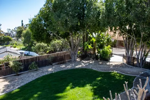 Exterior - 933 Eastside Rd, El Cajon, CA 92020 photo 22 of 25