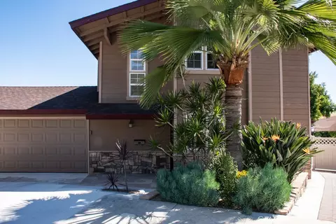 Exterior - 933 Eastside Rd, El Cajon, CA 92020 photo 6 of 25