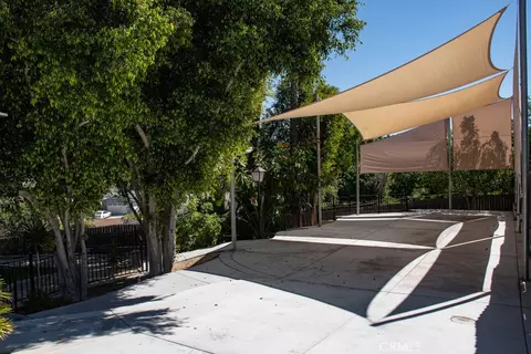 Exterior - 933 Eastside Rd, El Cajon, CA 92020 photo 10 of 25