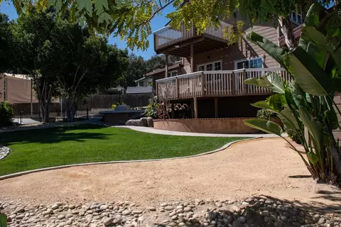 Exterior - 933 Eastside Rd, El Cajon, CA 92020 photo 15 of 25