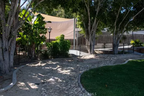 Exterior - 933 Eastside Rd, El Cajon, CA 92020 photo 17 of 25