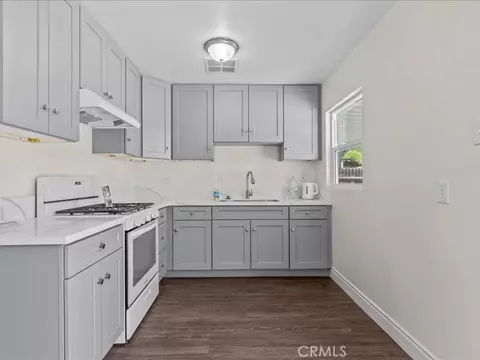 Kitchen - 8437 Bruce, Riverside, CA 92503 photo 2 of 2