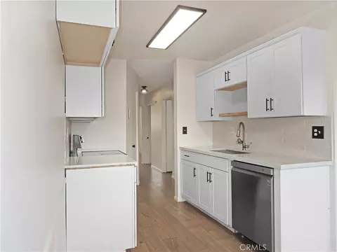 Kitchen - 4723 Jackson St #31, Riverside, CA 92503 photo 3 of 6