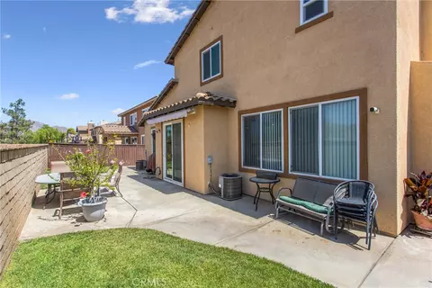 Exterior - 1180 Reisling, Perris, CA 92571 photo 6 of 8
