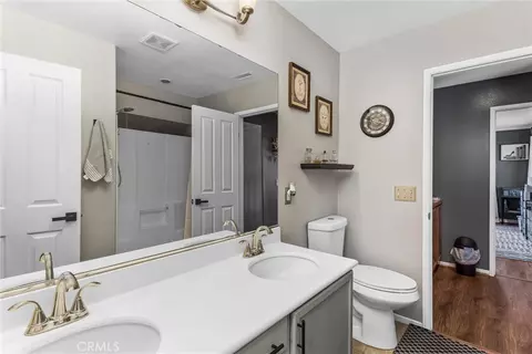 Bath - 1180 Reisling, Perris, CA 92571 photo 5 of 6
