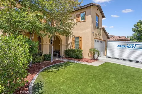 Exterior - 1180 Reisling, Perris, CA 92571 photo 4 of 8