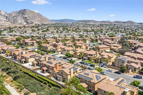 View/Area - 1180 Reisling, Perris, CA 92571 photo 4 of 11