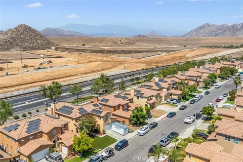 View/Area - 1180 Reisling, Perris, CA 92571 photo 2 of 11