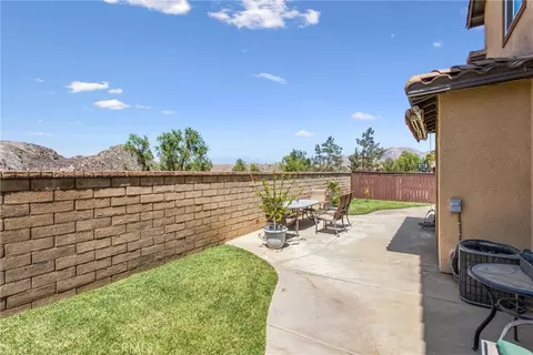 Exterior - 1180 Reisling, Perris, CA 92571 photo 5 of 8