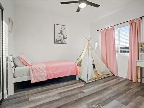 Bedroom - 11383 Maple, Hesperia, CA 92345 photo 5 of 8