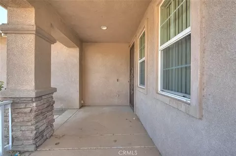 Exterior - 14990 Lexington, Adelanto, CA 92301 photo 5 of 9