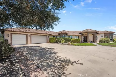 Exterior - 26690 Skyrocket, Temecula, CA 92590 photo 1 of 10