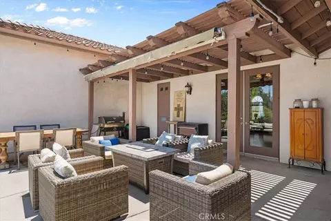 Exterior - 26690 Skyrocket, Temecula, CA 92590 photo 3 of 10