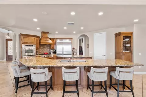 Kitchen - 26690 Skyrocket, Temecula, CA 92590 photo 4 of 5