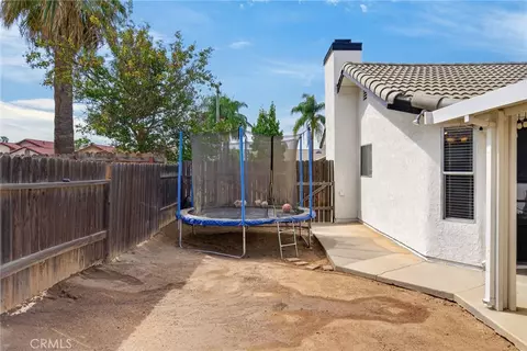 Exterior - 26348 Bodega Ct, Moreno Valley, CA 92555 photo 10 of 15