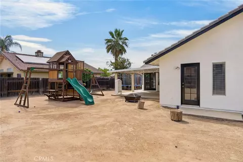 Exterior - 26348 Bodega Ct, Moreno Valley, CA 92555 photo 7 of 15