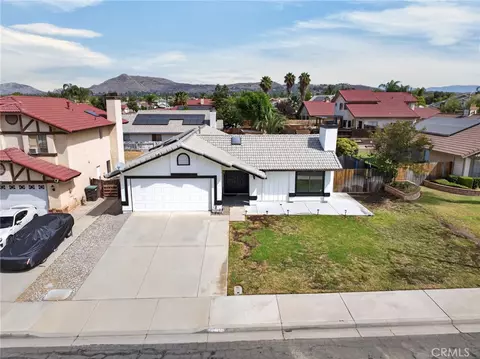 View/Area - 26348 Bodega Ct, Moreno Valley, CA 92555 photo 1 of 8