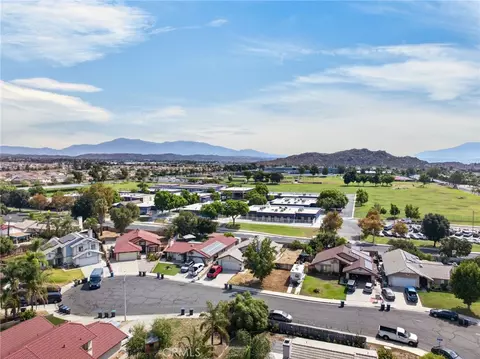 View/Area - 26348 Bodega Ct, Moreno Valley, CA 92555 photo 7 of 8