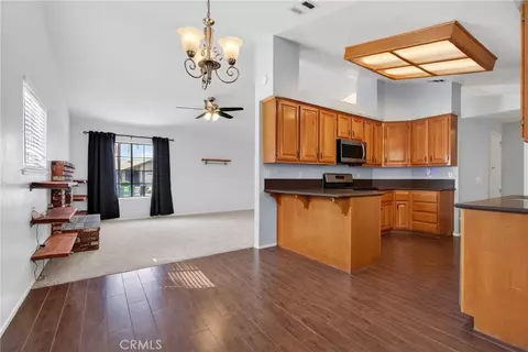 Living - 26348 Bodega Ct, Moreno Valley, CA 92555 photo 5 of 6