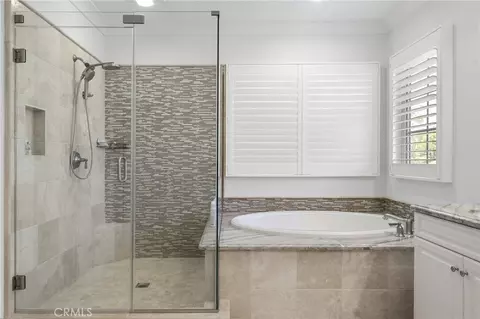 Bath - 45 Triana, Irvine, CA 92618 photo 4 of 4