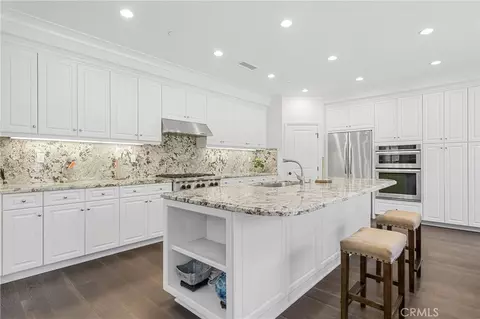 Kitchen - 45 Triana, Irvine, CA 92618 photo 2 of 4