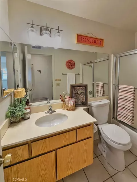 Bath - 9858 Madera Ct, Rancho Cucamonga, CA 91730 photo 4 of 4