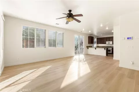 Living - 31574 Six Rivers Ct, Temecula, CA 92592 photo 2 of 4