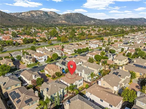 View/Area - 31574 Six Rivers Ct, Temecula, CA 92592 photo 3 of 5