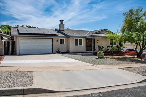 Exterior - 35635 Panorama, Yucaipa, CA 92399 photo 1 of 8