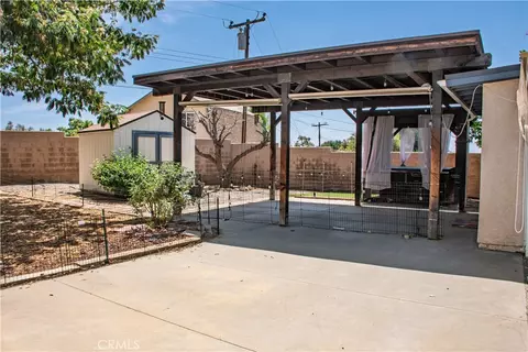 Exterior - 35635 Panorama, Yucaipa, CA 92399 photo 3 of 8
