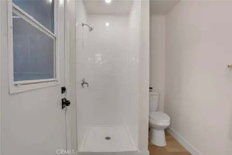 Bath - 1235 Cedar, Redlands, CA 92373 photo 8 of 8