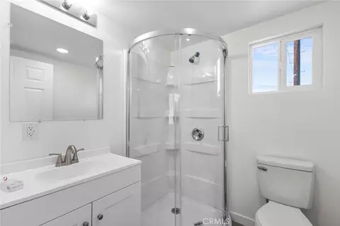 Bath - 304 E 28th St, San Bernardino, CA 92404 photo 2 of 2